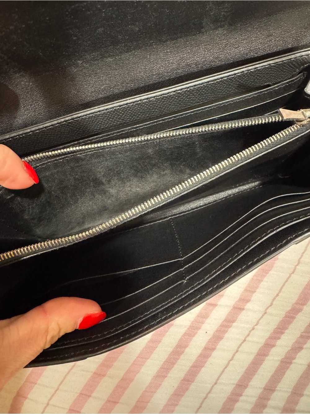 Celine long flap wallet with pebbled leather - Picture 5 of 6